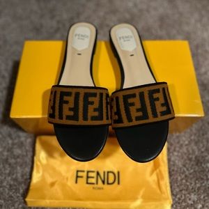 Fendi slides